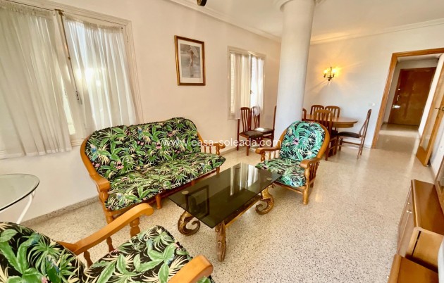 Herverkoop - Appartement / flat - Torrevieja - Acequion