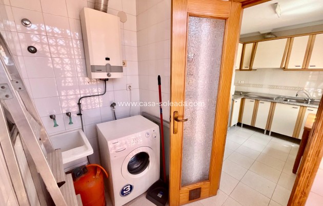 Herverkoop - Appartement / flat - Torrevieja - Acequion
