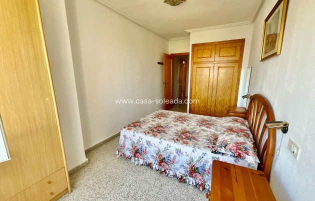 Herverkoop - Appartement / flat - Torrevieja - Acequion