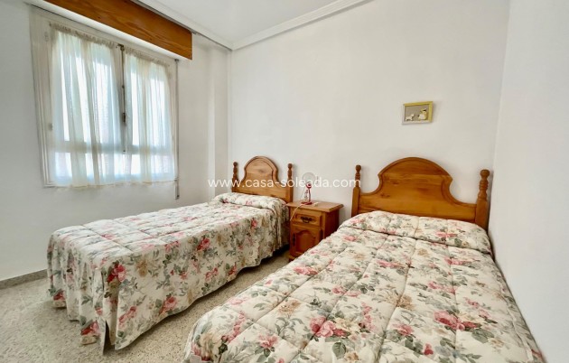 Herverkoop - Appartement / flat - Torrevieja - Acequion