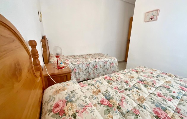 Herverkoop - Appartement / flat - Torrevieja - Acequion