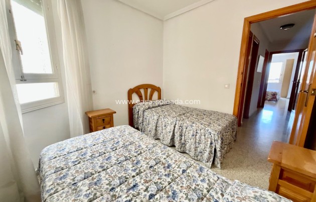 Herverkoop - Appartement / flat - Torrevieja - Acequion