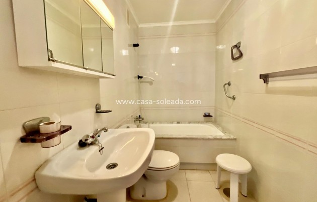 Herverkoop - Appartement / flat - Torrevieja - Acequion