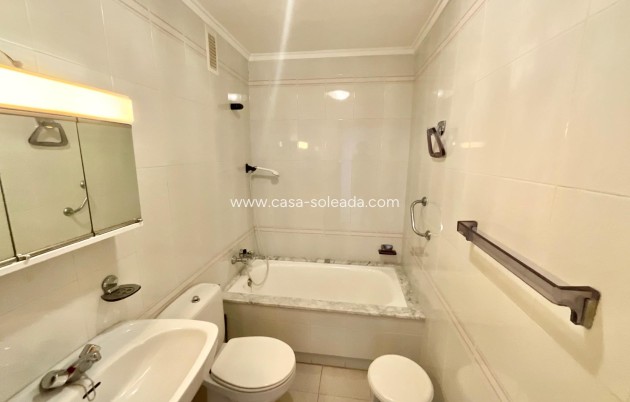 Herverkoop - Appartement / flat - Torrevieja - Acequion
