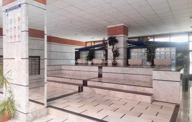 Herverkoop - Appartement / flat - Torrevieja - Acequion