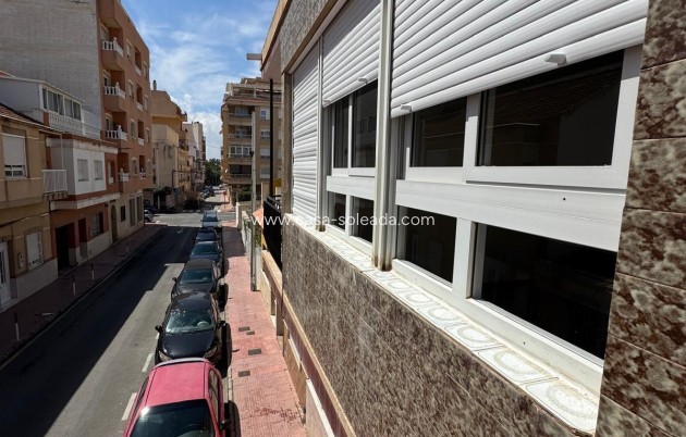 Wiederverkauf - Stadthaus - Torrevieja - Center