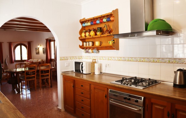 Wiederverkauf - Villa - Alcalalí - Inland
