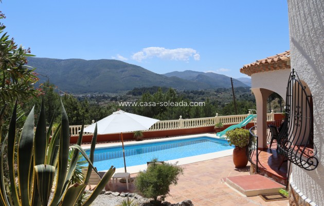 Wiederverkauf - Villa - Alcalalí - Inland