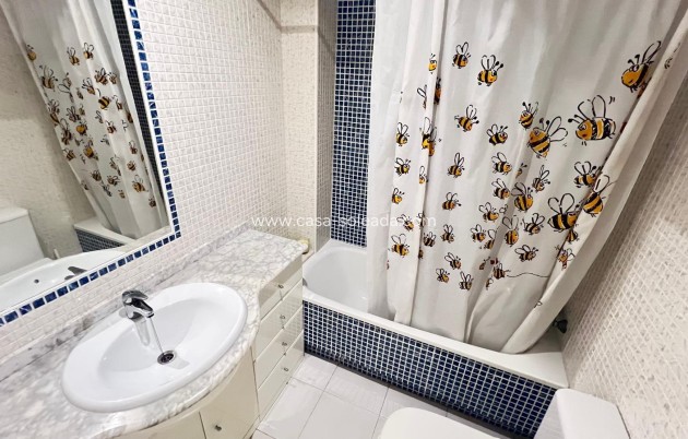 Resale - Apartment / flat - Torrevieja