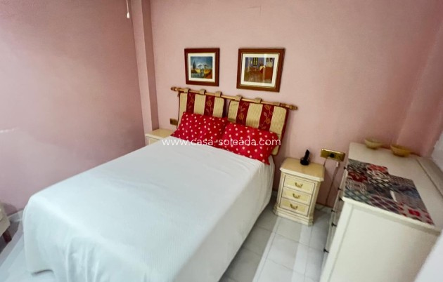 Resale - Apartment / flat - Torrevieja