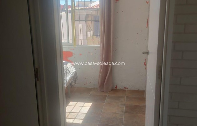 Herverkoop - Bungalow - Orihuela Costa - Campoamor