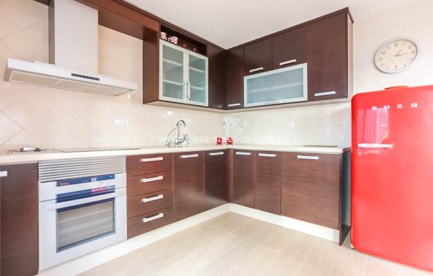 Herverkoop - Appartement / flat - Torrevieja - Center