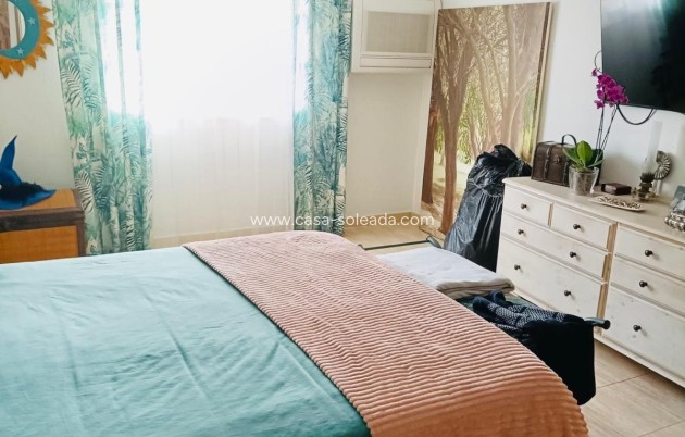 Wiederverkauf - Wohnung - Torrevieja - Acequion