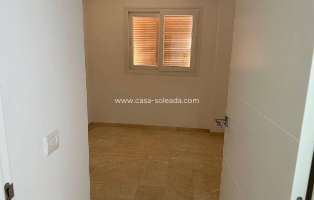Wiederverkauf - Wohnung - Torrevieja - Punta Prima