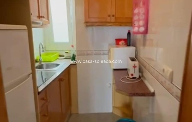Herverkoop - Appartement / flat - Torrevieja - Playa de los Locos