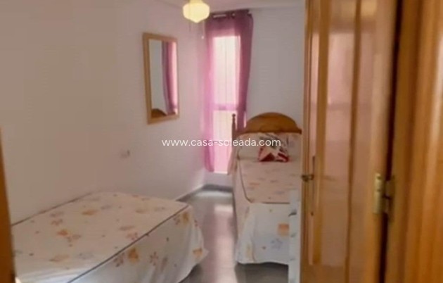 Herverkoop - Appartement / flat - Torrevieja - Playa de los Locos