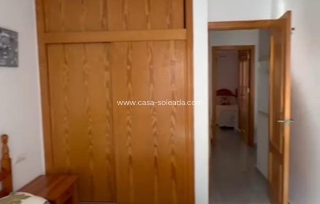 Herverkoop - Appartement / flat - Torrevieja - Playa de los Locos