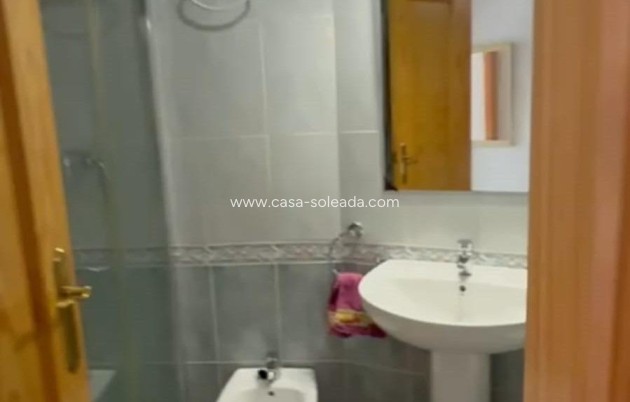 Herverkoop - Appartement / flat - Torrevieja - Playa de los Locos