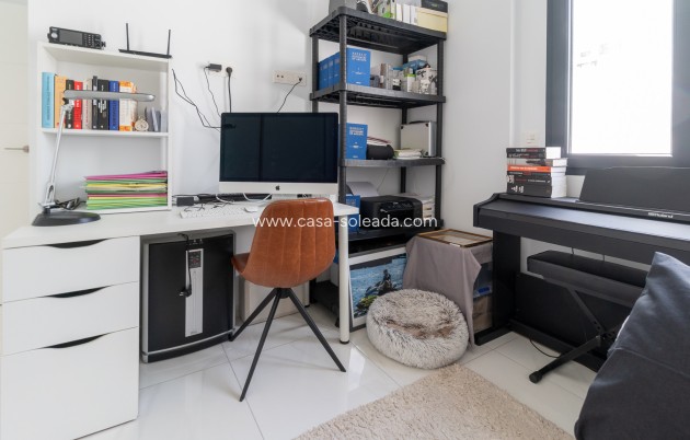 Revente - Villa - Bigastro