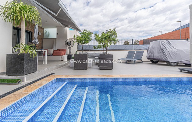 Revente - Villa - Bigastro