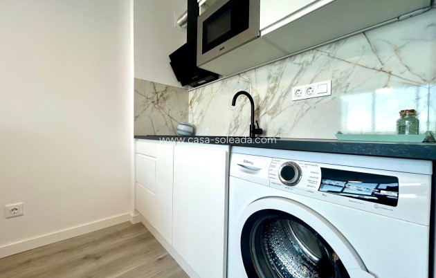 Alquiler a largo plazo - Apartamento / piso - Torrevieja - Cabo cervera