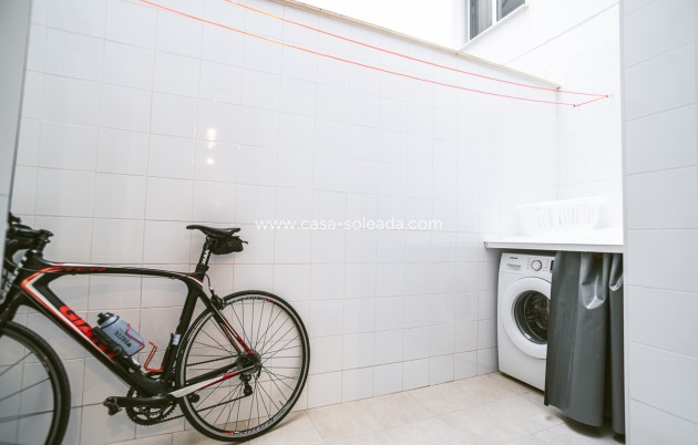 Reventa - Apartamento / piso - Orihuela Costa - Costa Blanca