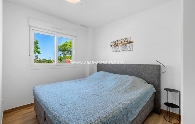 Resale - Apartment / flat - Pilar de la Horadada - Costa Blanca