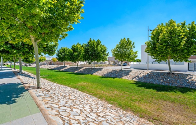 Resale - Apartment / flat - Pilar de la Horadada - Costa Blanca