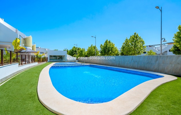 Resale - Apartment / flat - Pilar de la Horadada - Costa Blanca