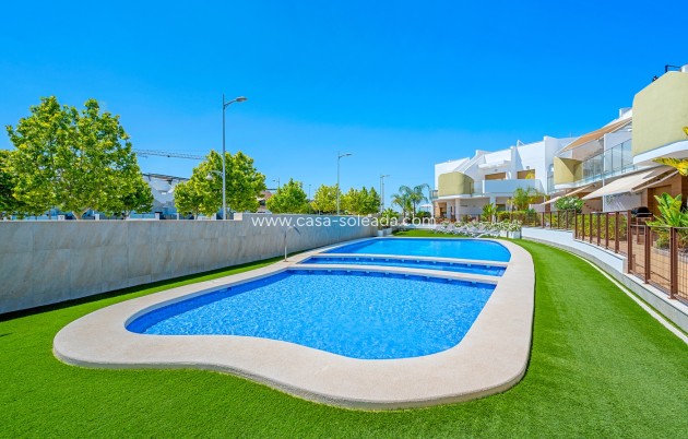Resale - Apartment / flat - Pilar de la Horadada - Costa Blanca