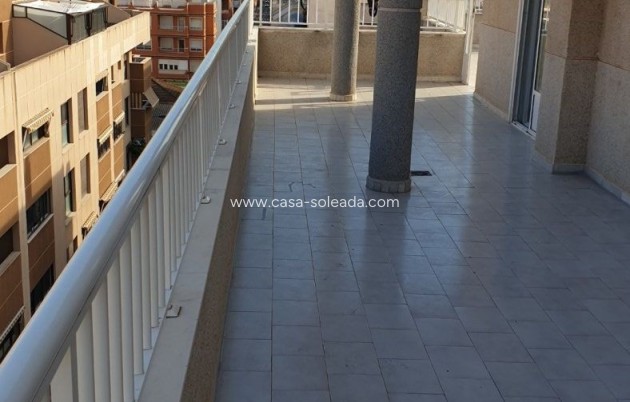 Wiederverkauf - Wohnung - Torrevieja - Center