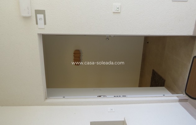 Resale - Apartment / flat - Guardamar del Segura - El Raso