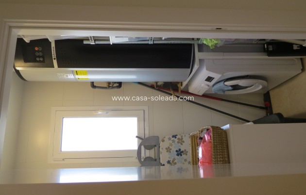 Resale - Apartment / flat - Guardamar del Segura - El Raso