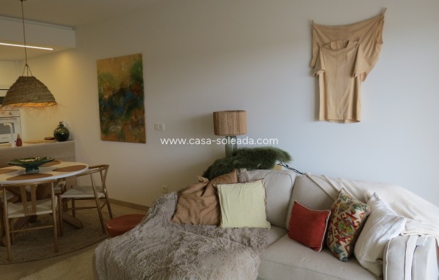Resale - Apartment / flat - Guardamar del Segura - El Raso