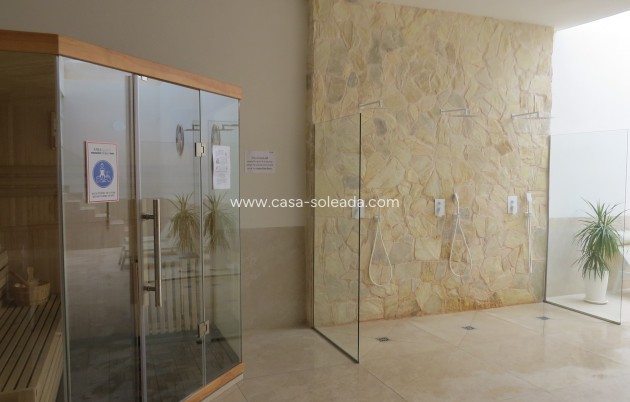 Resale - Apartment / flat - Guardamar del Segura - El Raso