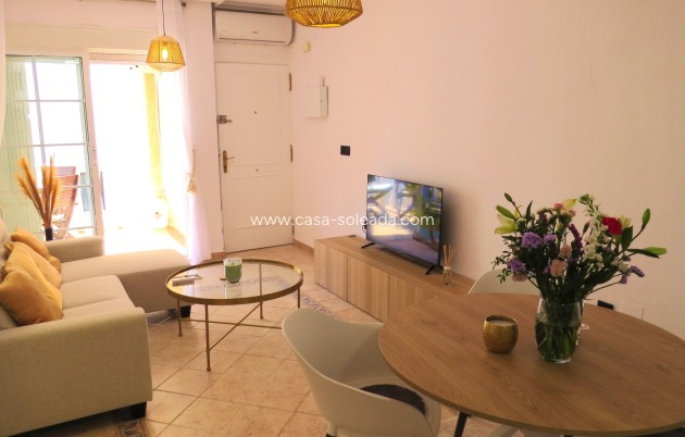 Wiederverkauf - Wohnung - Orihuela Costa - La Zenia