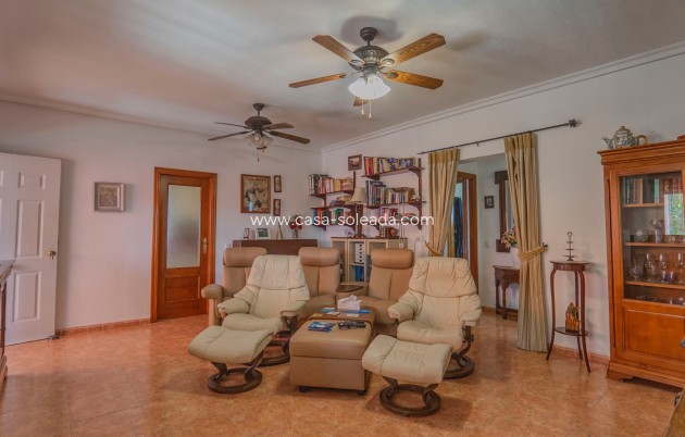 Reventa - Country Property/Finca - Orihuela - San Bartolome