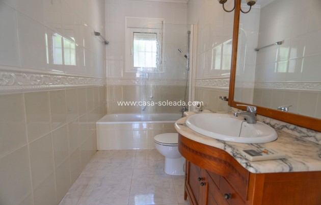 Wiederverkauf - Villa - Ciudad Quesada - Rojales