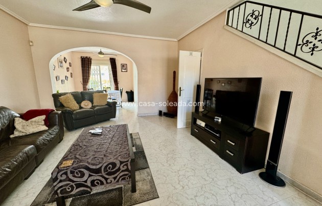 Resale - Townhouse - Ciudad Quesada