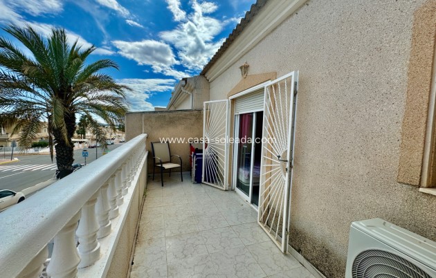 Resale - Townhouse - Ciudad Quesada
