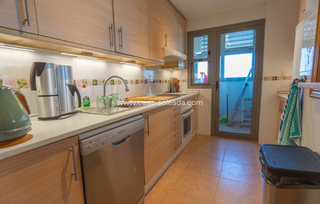 Wiederverkauf - Wohnung - Guardamar del Segura - Puerto Deportivo