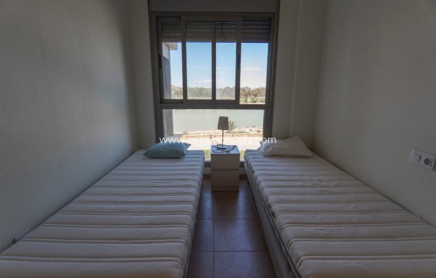 Wiederverkauf - Wohnung - Guardamar del Segura - Puerto Deportivo