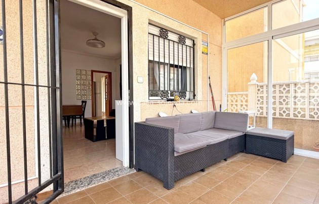 Revente - Villa - Orihuela Costa - Villamartín