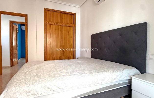 Revente - Villa - Orihuela Costa - Villamartín