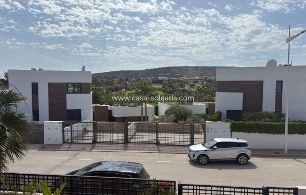 Resale - Villa - Algorfa - La Finca Golf Resort