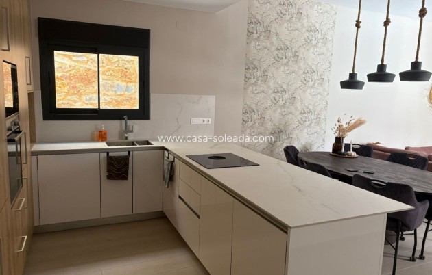 Resale - Villa - Algorfa - La Finca Golf Resort