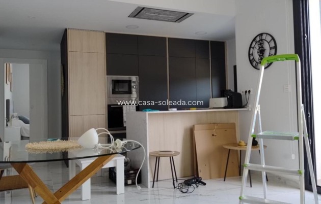 Wiederverkauf - Wohnung - Orihuela Costa - La Florida