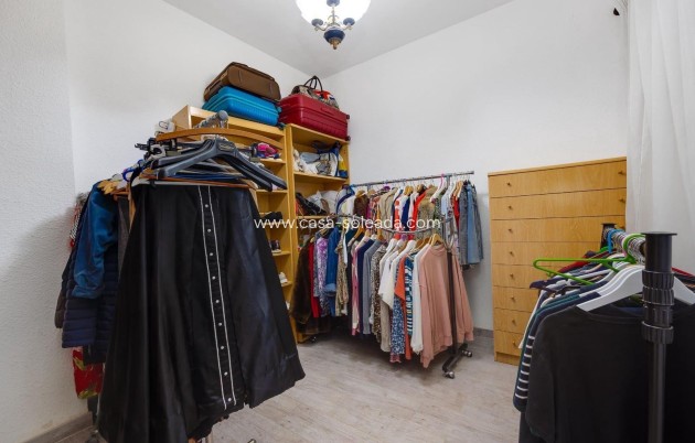 Herverkoop - Appartement / flat - Torrevieja - Paseo Maritimo