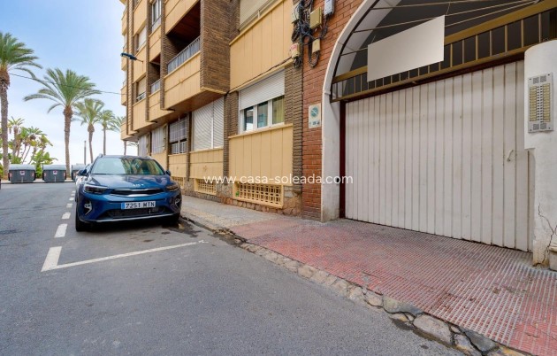 Herverkoop - Appartement / flat - Torrevieja - Paseo Maritimo