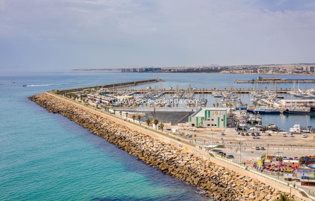 Herverkoop - Appartement / flat - Torrevieja - Paseo Maritimo
